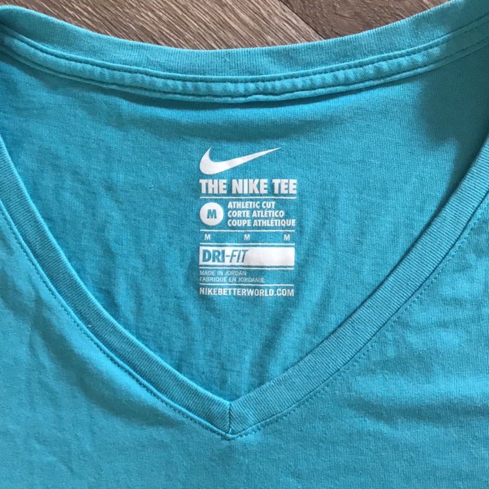 Nike Dri-fit Top - Picture 2 of 2